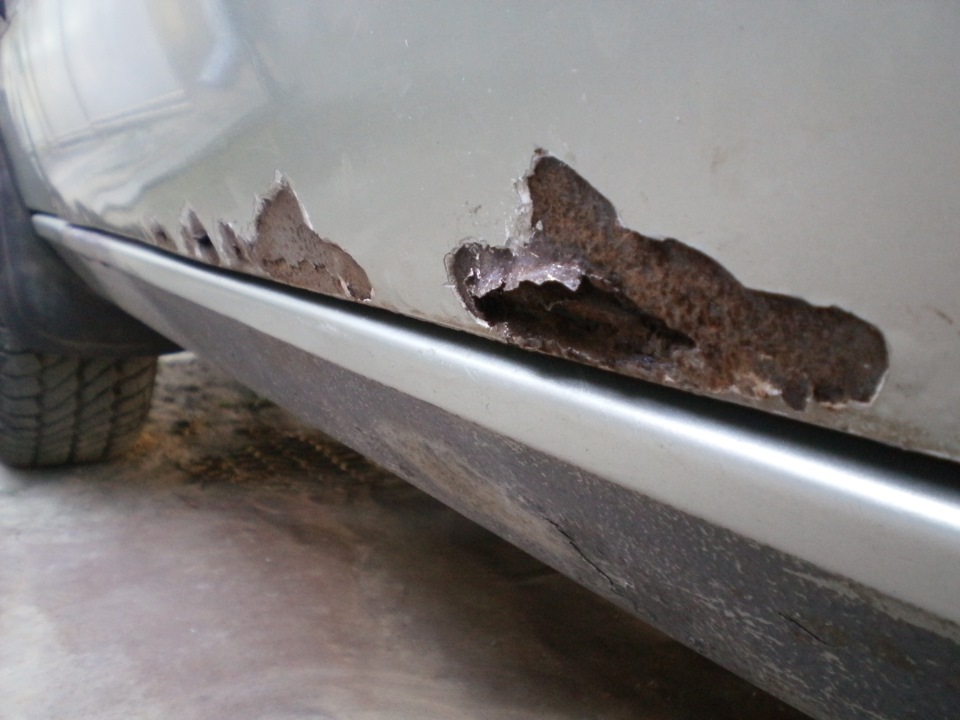 Ремонт старих водійських дверей і покупка нових водійських дверей. 4