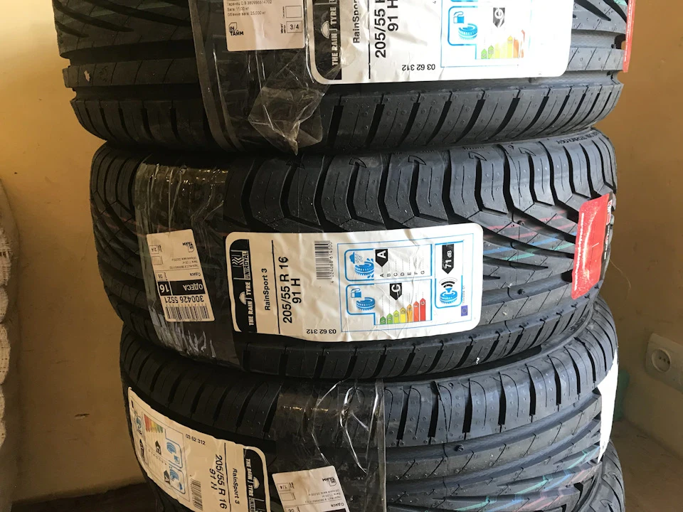 Покупка літніх шин Uniroyal Rain Sport 3