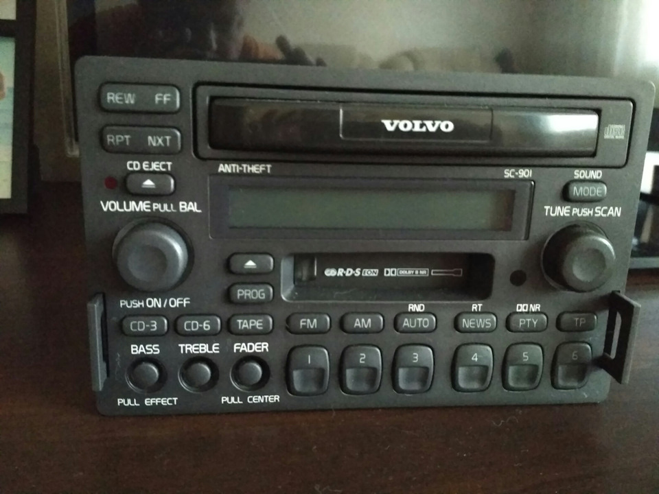 Dynaudio volvo c70 3