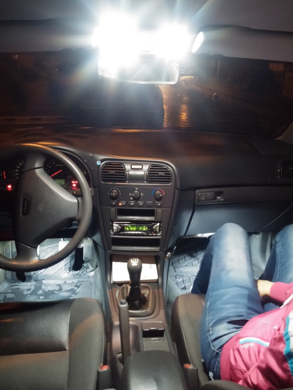Пересвіт салону 3