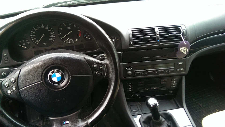 Нагадаю, BMW E39 раптом комусь цікаво=)