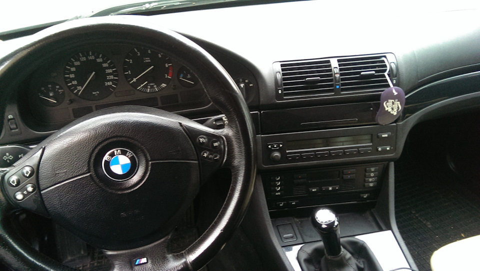 Нагадаю, BMW E39 раптом комусь цікаво=) 1