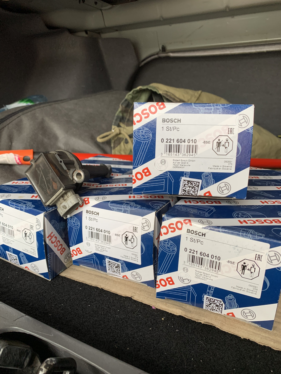 Заміна котушок запалювання Bosch 0221604010 3