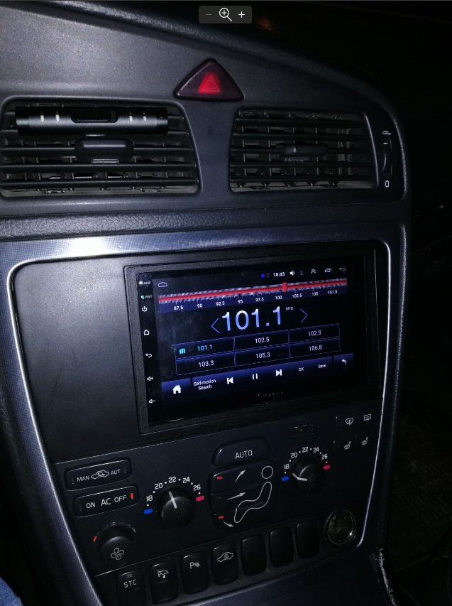 Volvo S60 Камера заднього виду 1