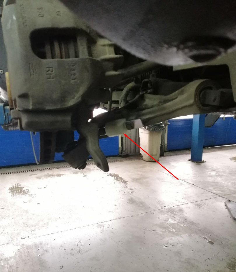 Volvo S60 Опори та опорні підшипники ч.2 4
