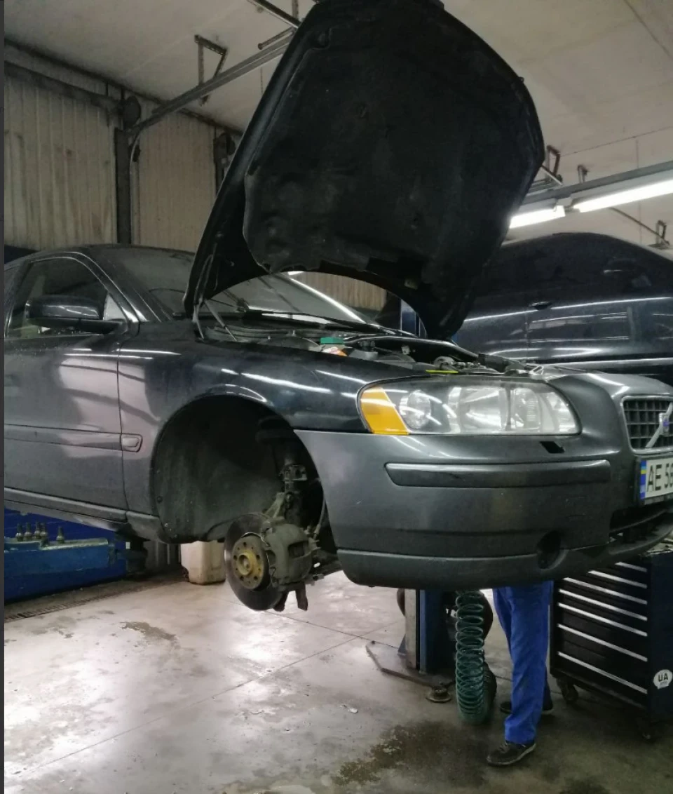 Volvo S60 Опори та опорні підшипники ч.2