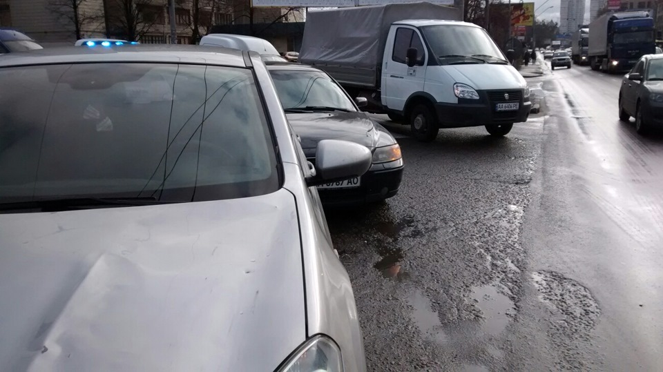 Невелика неприємність 2