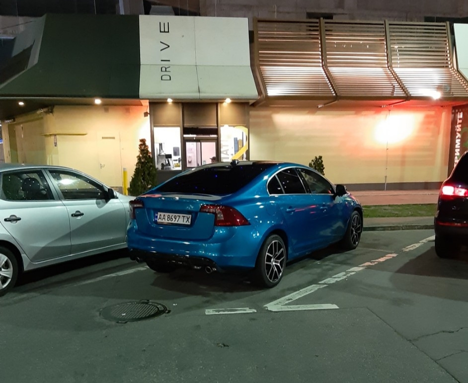 3 Колір ? 3