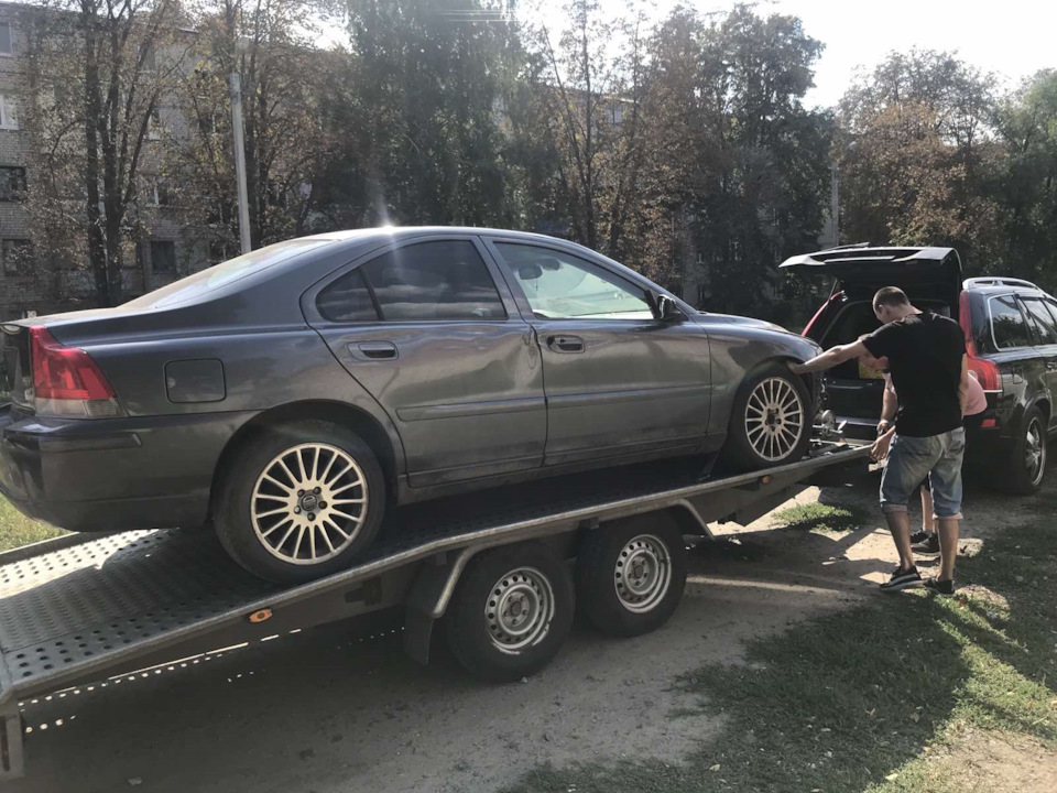 Я поставив AVD. 1
