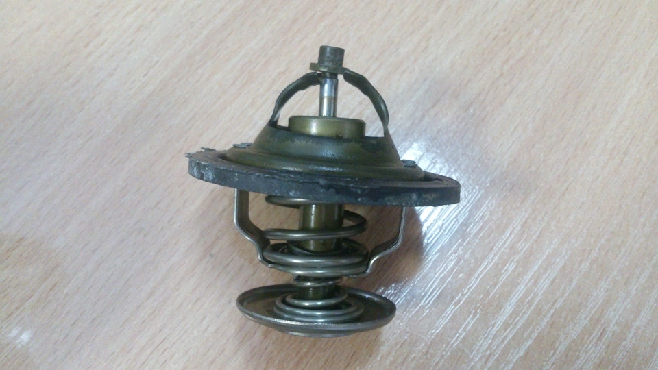 Заміна термостата 1