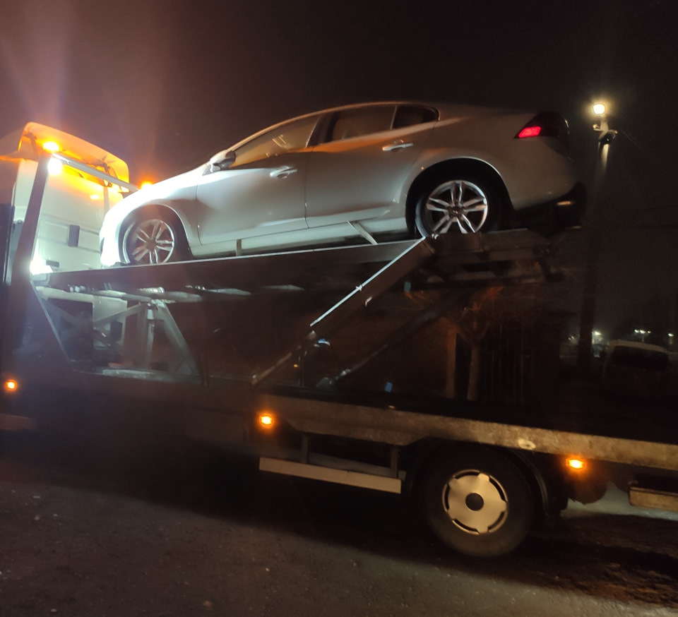 Три місяці очікування закінчилися. Авто припливло з Америки прямо мені до рук. 1