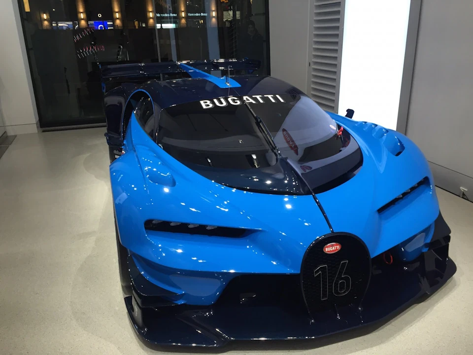 Bugatti & Koenigsegg