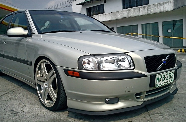 VOLVO на різних дисках 1