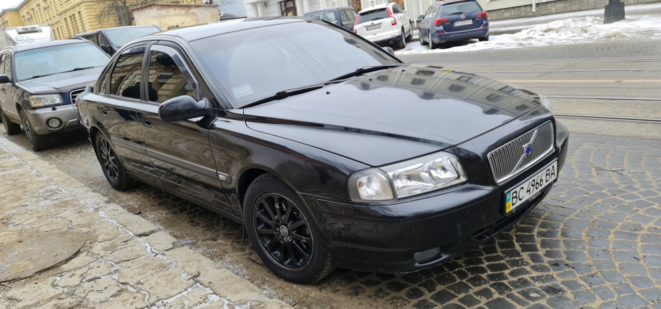 Чисто VOLVO S80 1