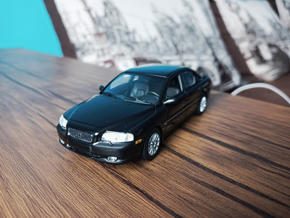 volvo s80 Minichamps 1:43 5
