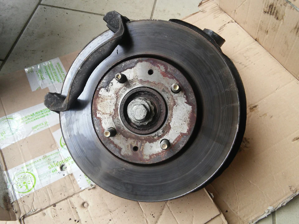 Приїхали дрібниці, Volvo v40 1.9 turbo T4