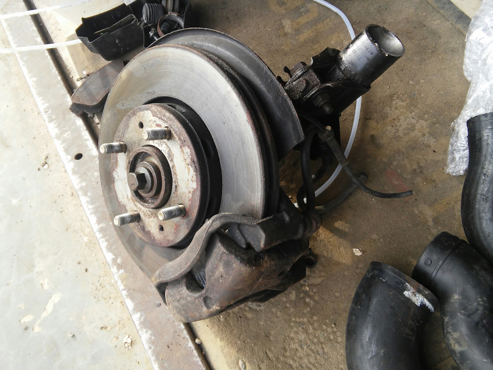 Приїхали дрібниці, Volvo v40 1.9 turbo T4 3