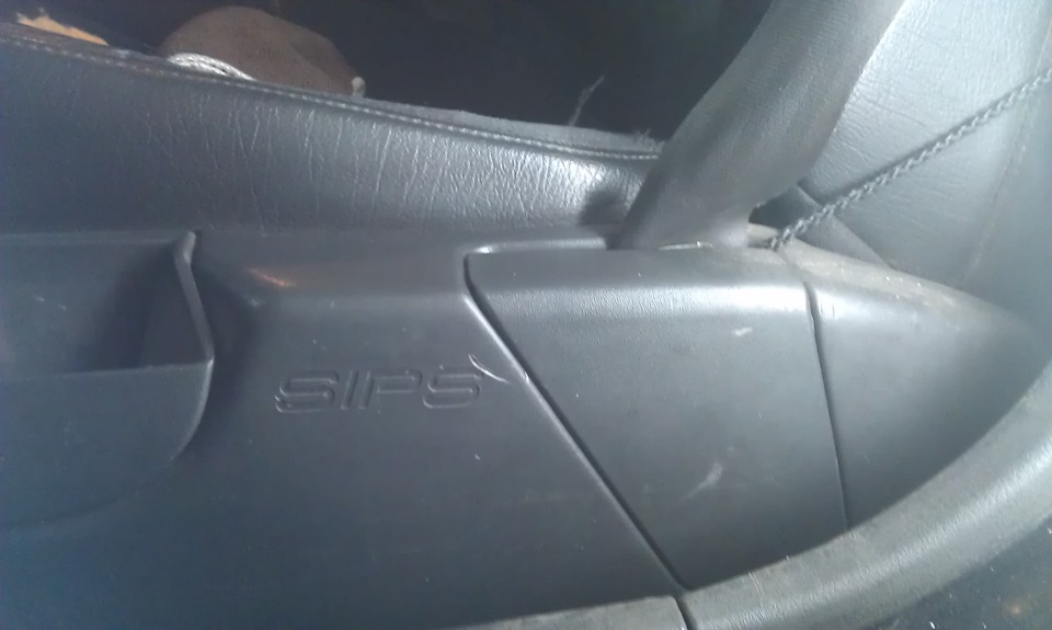 Секрети Volvo V40 1