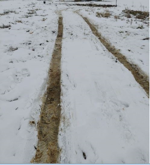 Розбалансування дисків брудом, що налип. Вібрація на кермі при малих швидкостях. 1