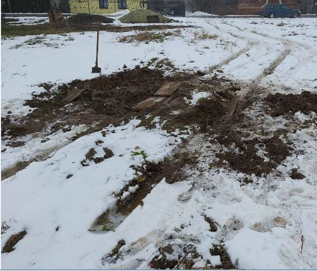 Розбалансування дисків брудом, що налип. Вібрація на кермі при малих швидкостях. 2