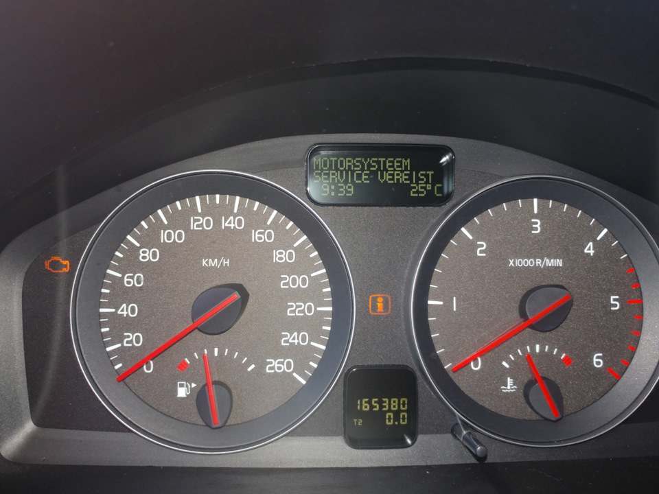 Volvo V50 v50 1.6d Check Engine 1
