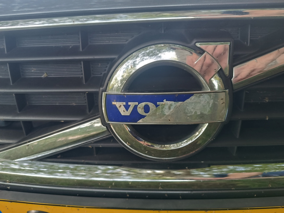 Заміна емблеми Volvo, і довгоочікуваний дітей лінг салону! 2