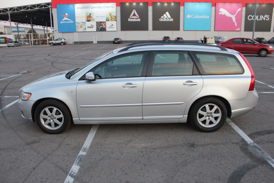 Заміна задньої підвіски Volvo V50 2