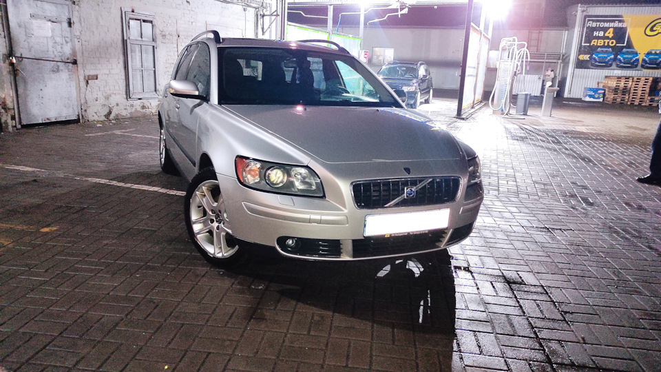 Поповнення в сім'ї VOLVO 1