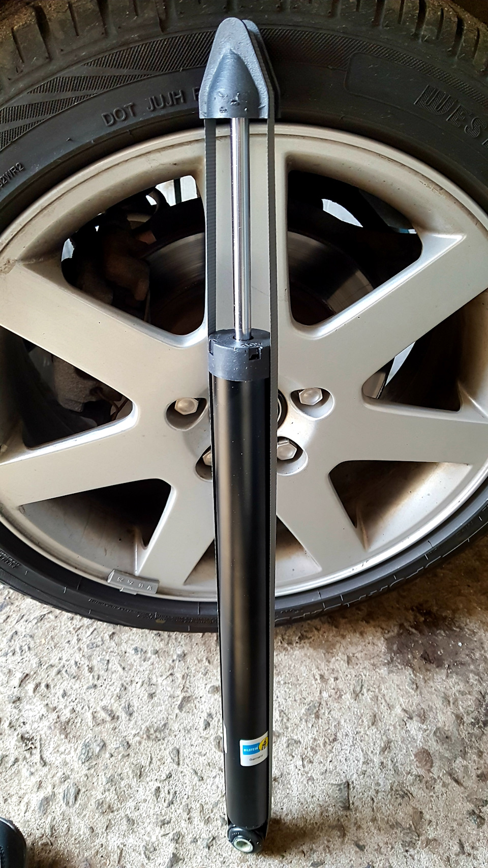 Аморти Bilstein b4 / опорники skf 4