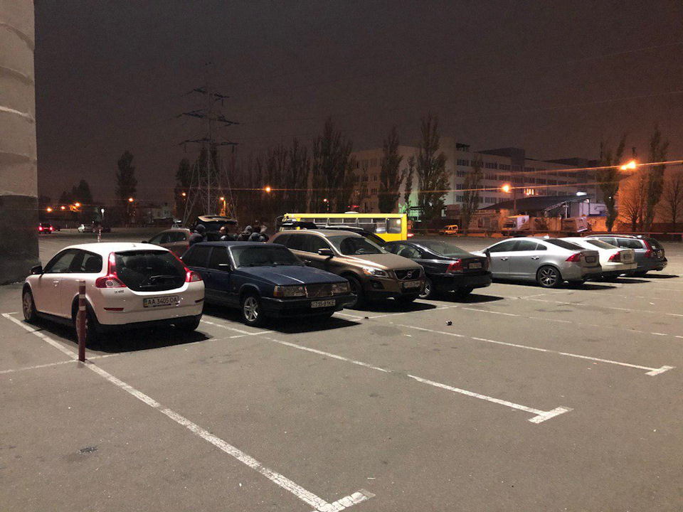 Чергова зустріч сімейства Volvo 3