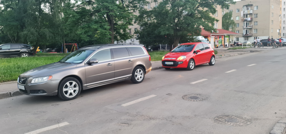 Вечірній сімейний кортедж(їдемо додому;)) 1