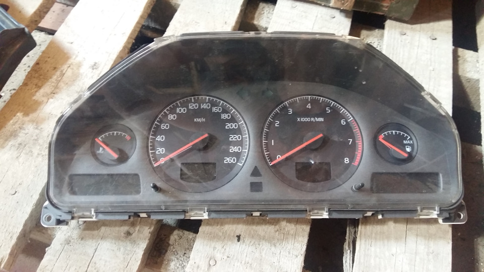 Ось залишилося від S80 T6 ... майже дарую) 2