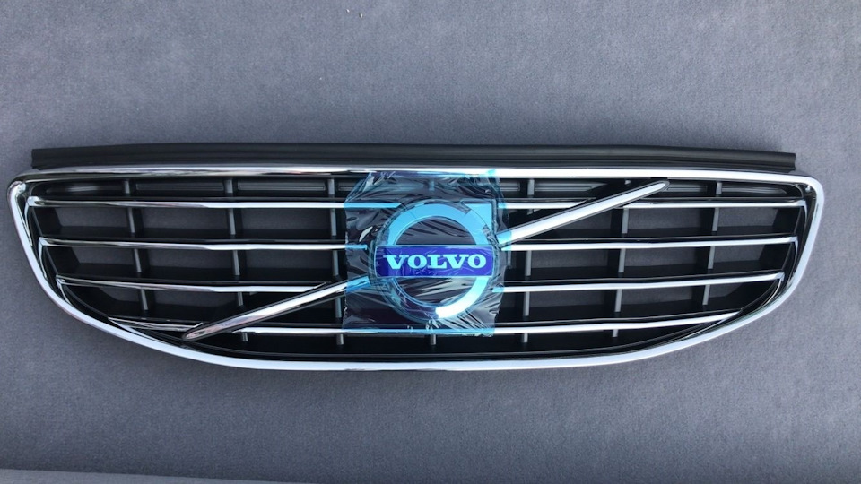 Обновили мордочка Volvo XC60 3