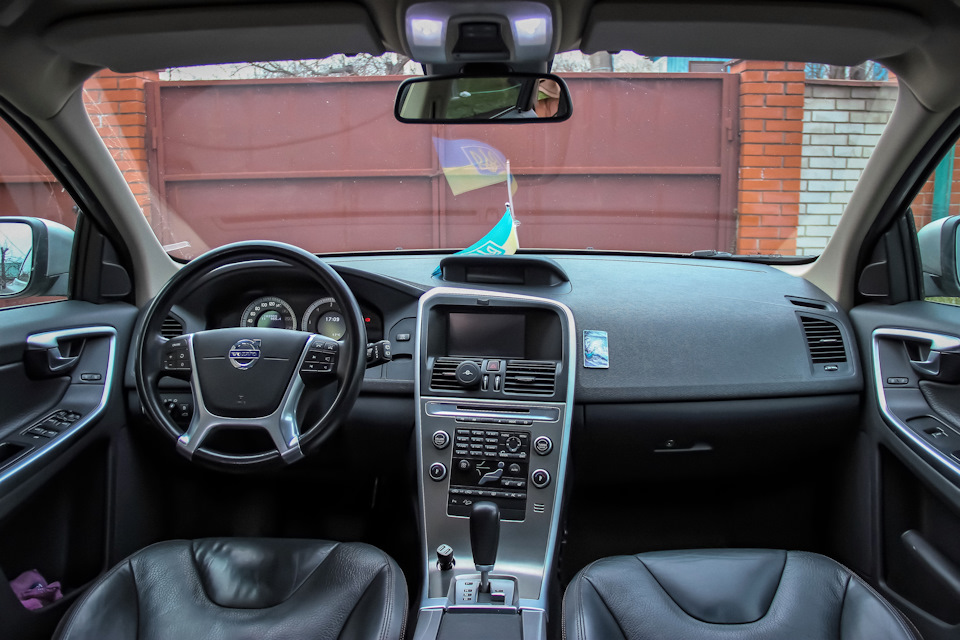 Салон Volvo XC60 після 7-ми років та 100000 км👌 3
