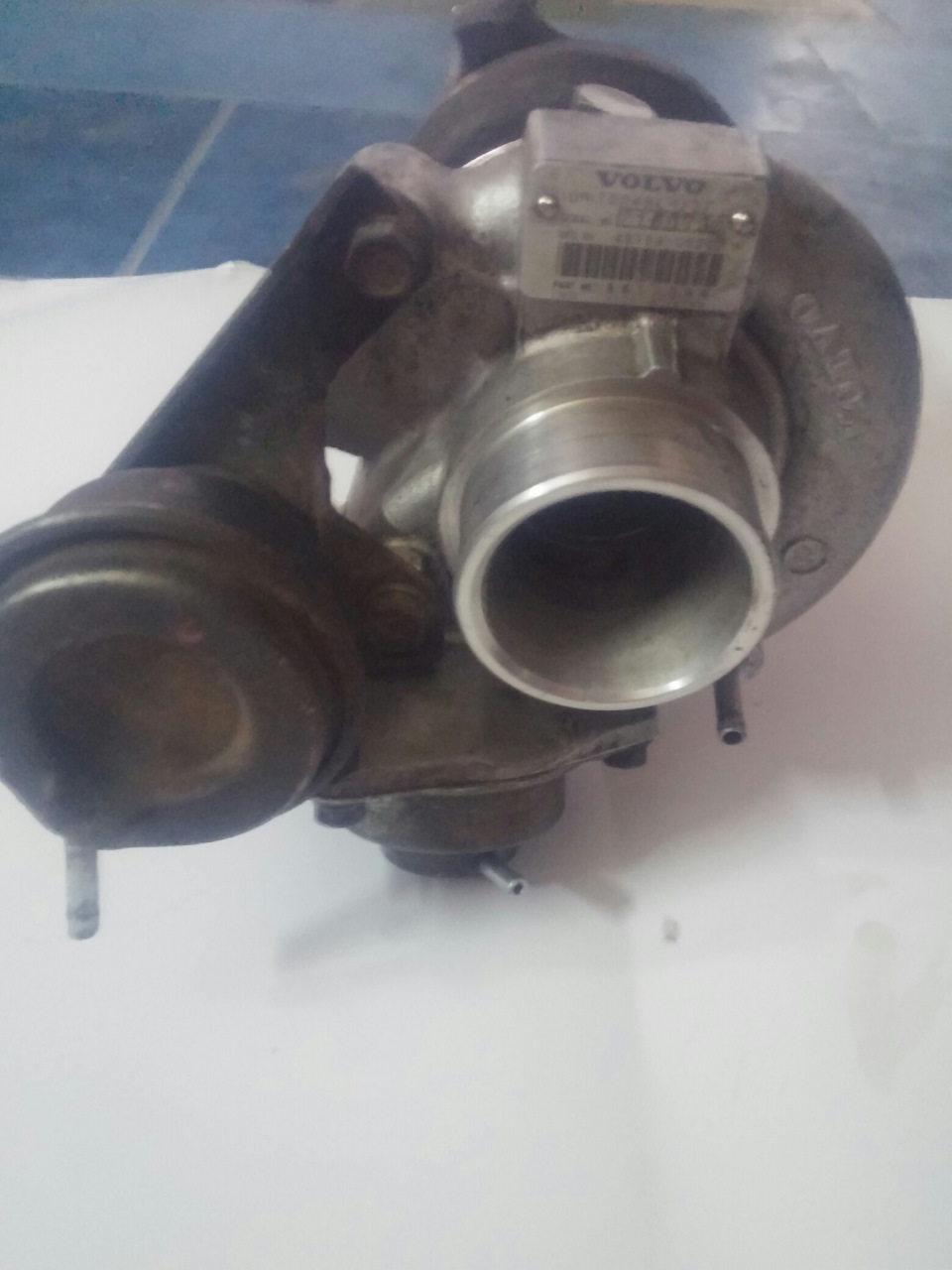 Продам турбіну volvo 2.4t 3