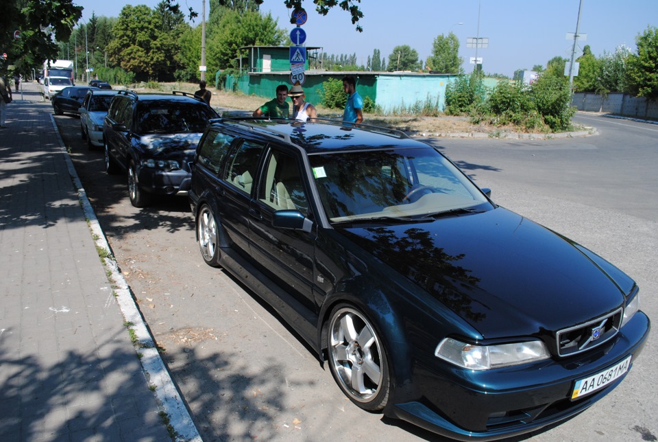 сарайчик та друзі на Energy Autoshow Київ. 1