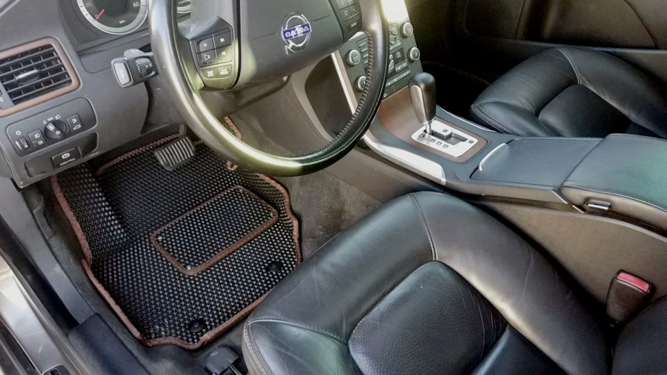 Килимки Eva 3D для Volvo xc70 - $60
