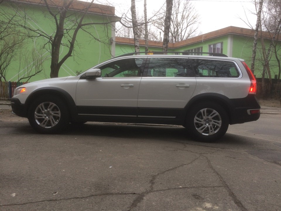 Встановив (бублики) гуму 235/65 R17 3