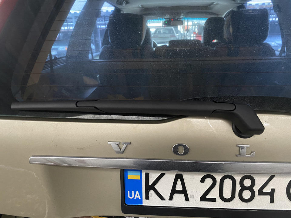 Якомусь оленю обламали роги і він вирішив забрати мій задній двірник! 5