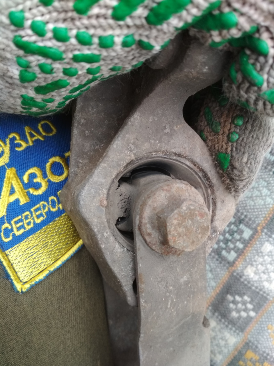 Заміна підвісу коробки та облом з верхньою подушкою 3