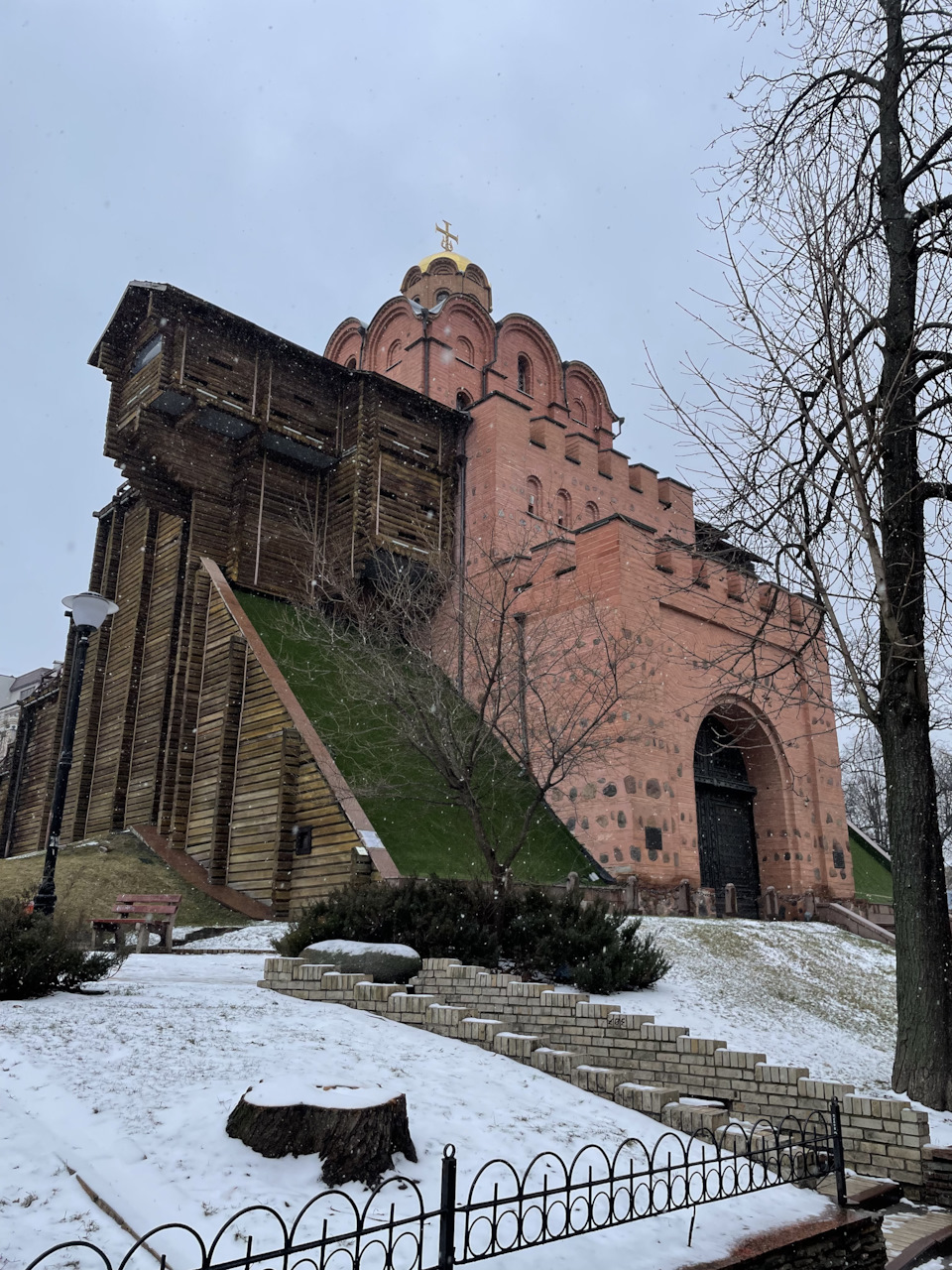 А на ранок випав сніг... 1