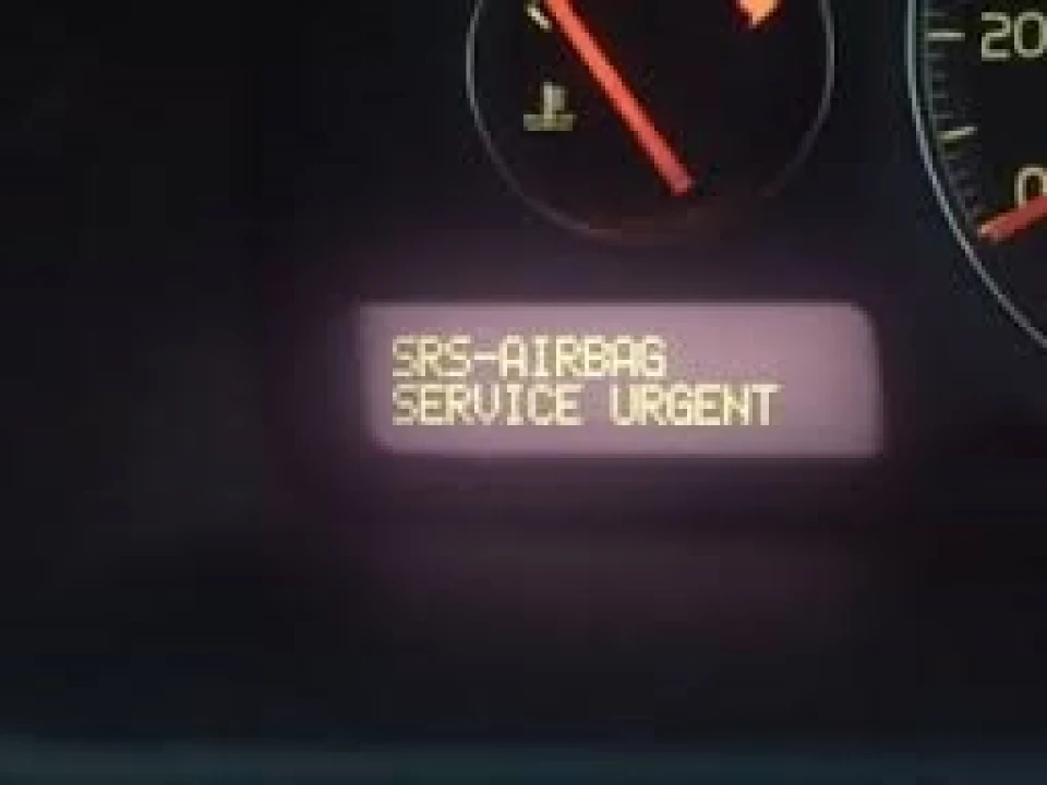 SRS Airbag помилка і Монітор! Потрібна порада та спеціаліст