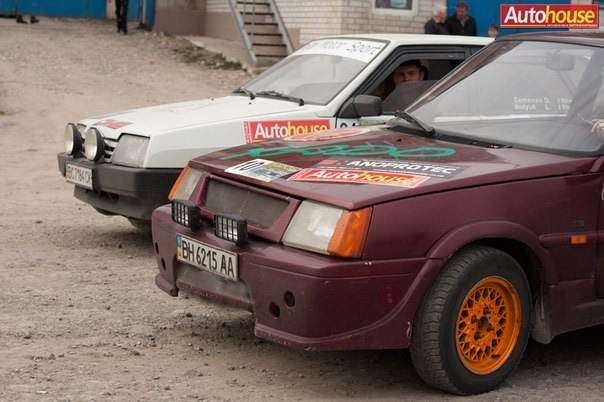 шукаю один диск павутинка r13 1
