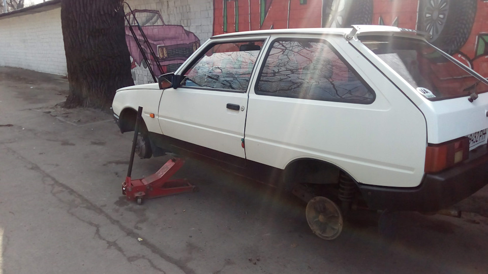 Нова гума та гальмівні диски 1