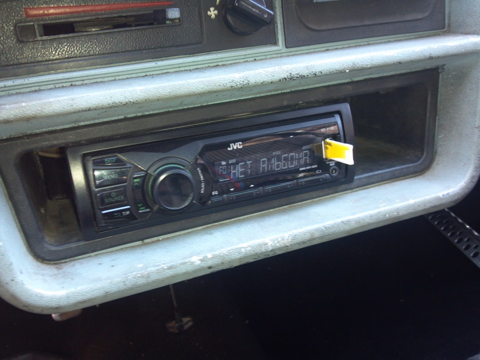 Магнітол JVC 1