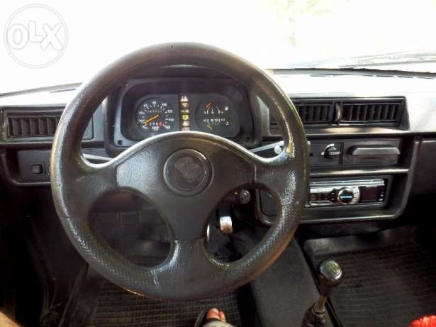 продаю ЗАЗ 1102 біла 95 р.в. 4