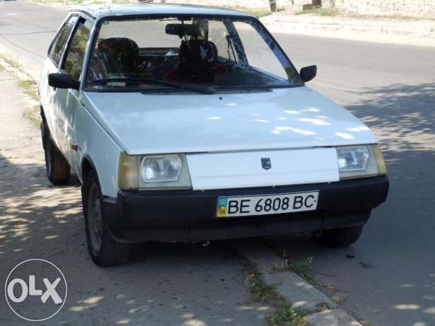 продаю ЗАЗ 1102 біла 95 р.в. 1