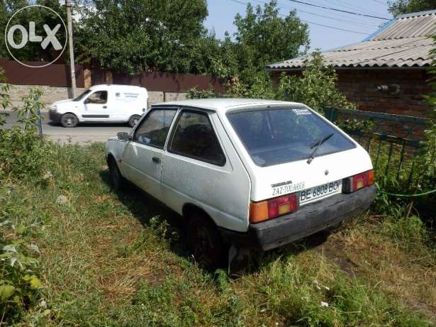 продаю ЗАЗ 1102 біла 95 р.в. 5