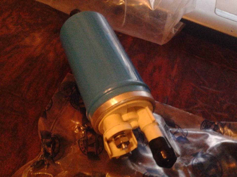 зовсім інша історія (electric fuel pump) 3