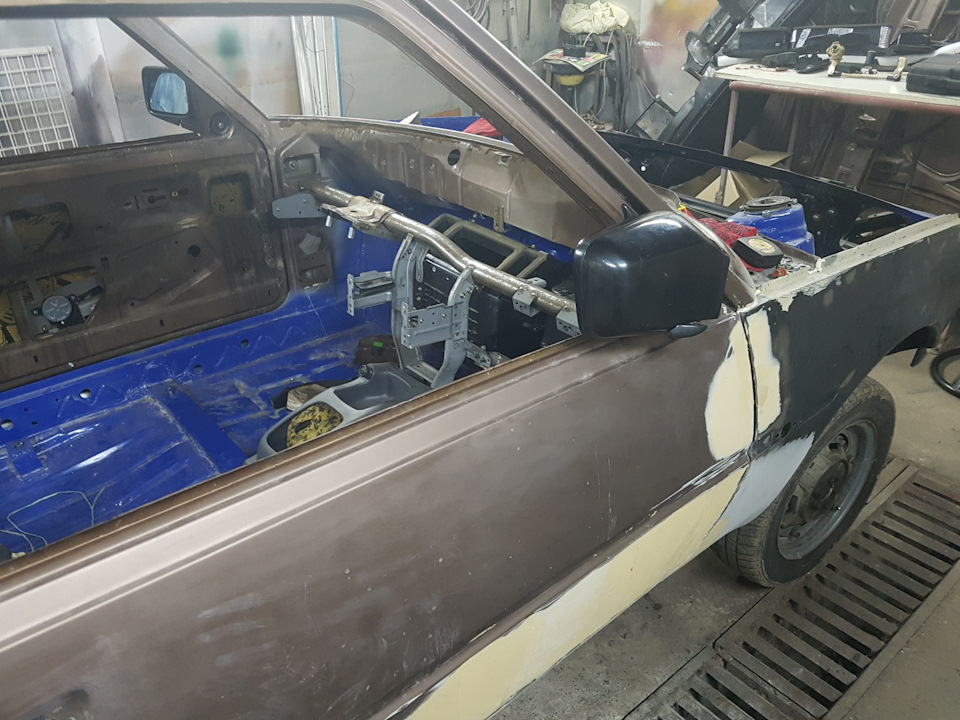 Встановив дзеркала BMW E34 у таврію 2